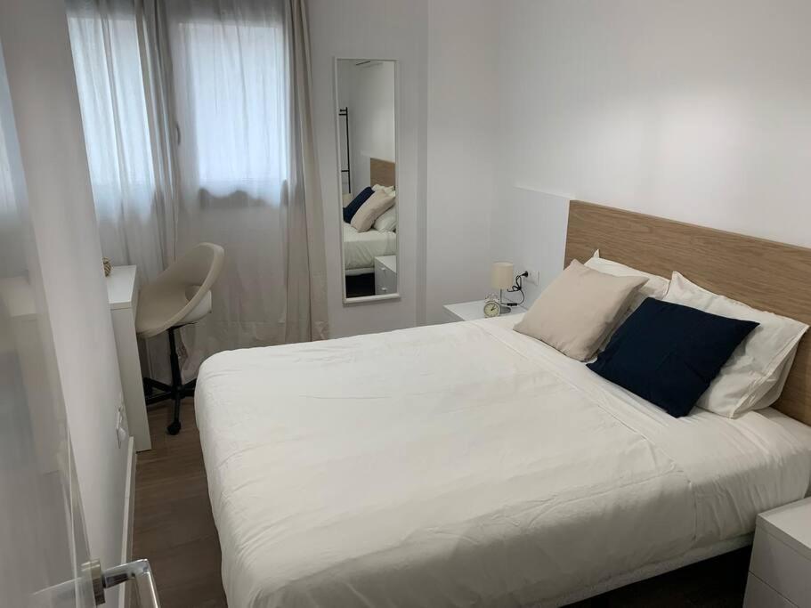 Apartamento Central A Algésiras Extérieur photo
